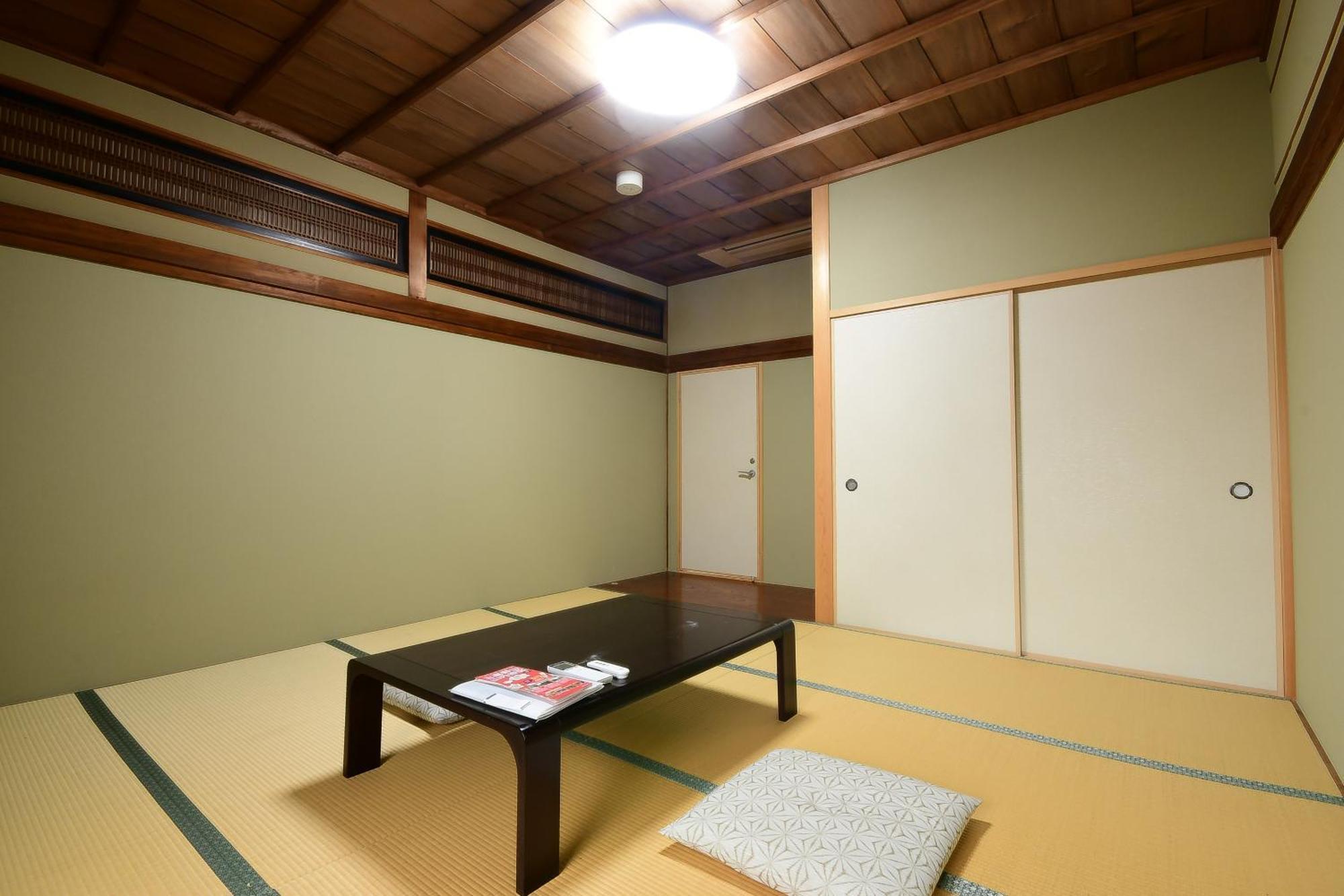 Koyasan Shukubo Yochiin Hotel Buitenkant foto