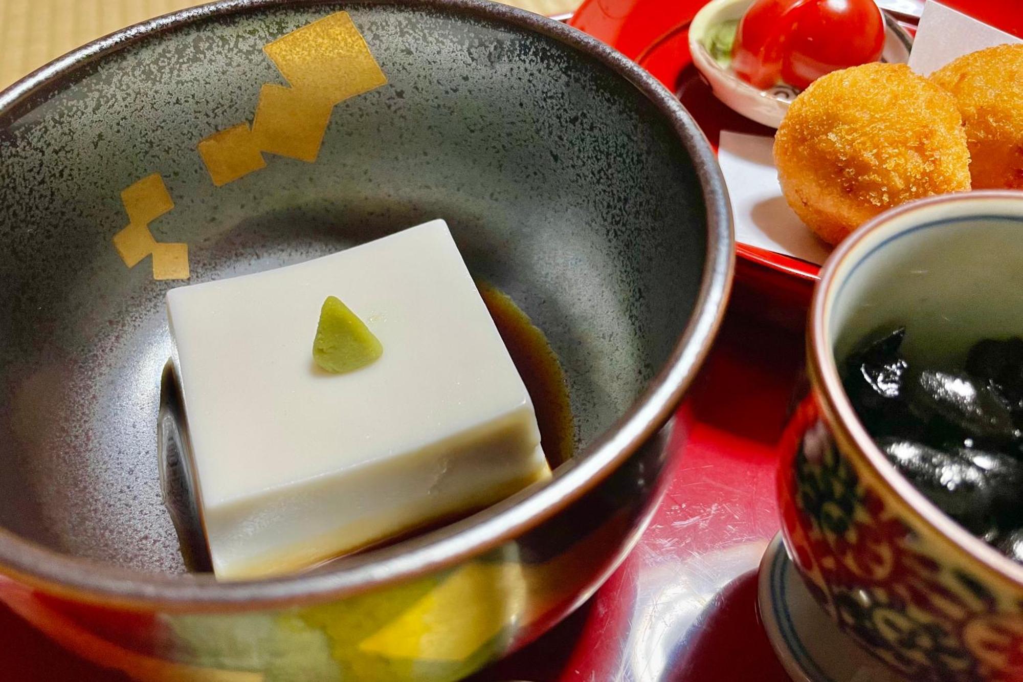 Koyasan Shukubo Yochiin Hotel Buitenkant foto