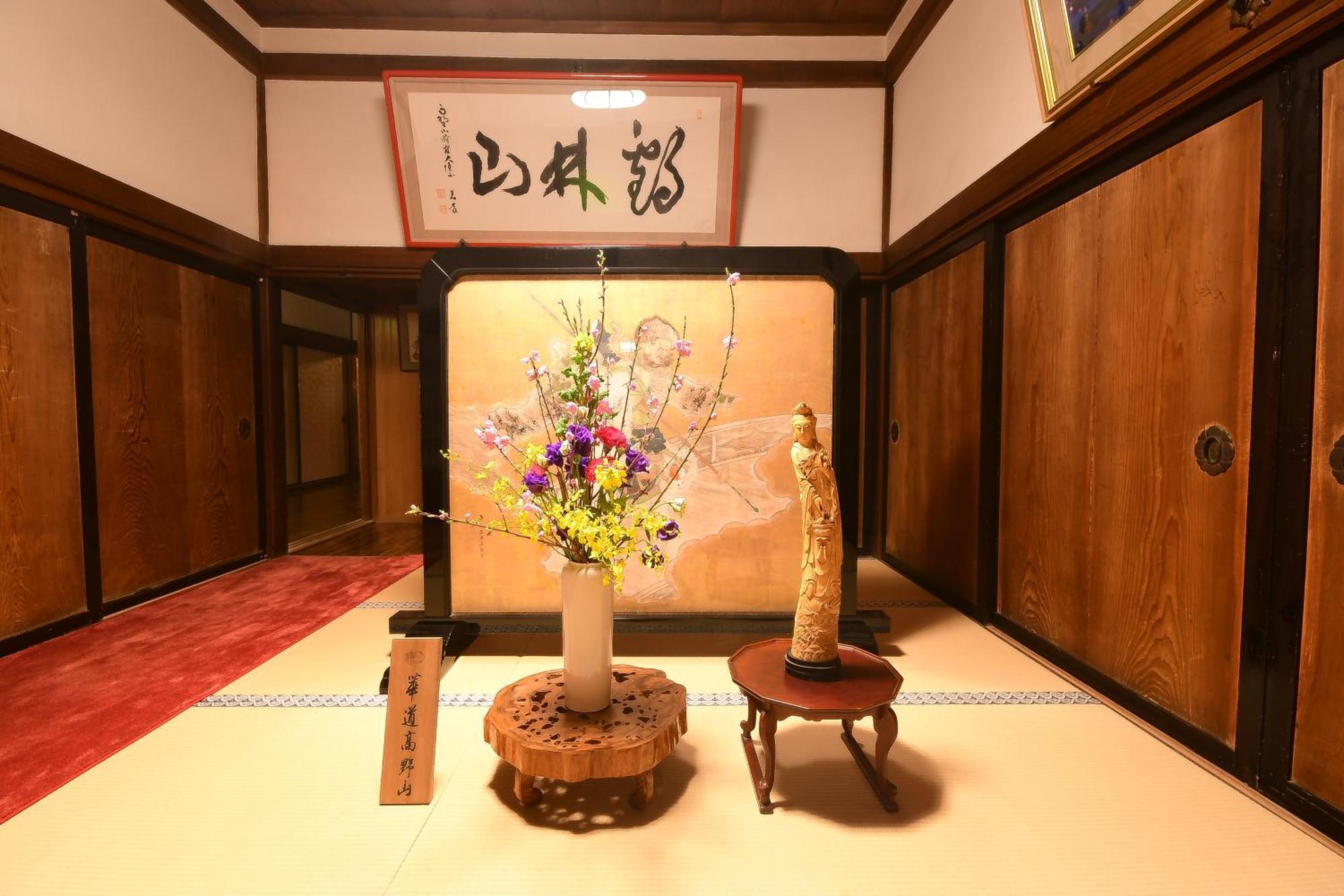 Koyasan Shukubo Yochiin Hotel Buitenkant foto