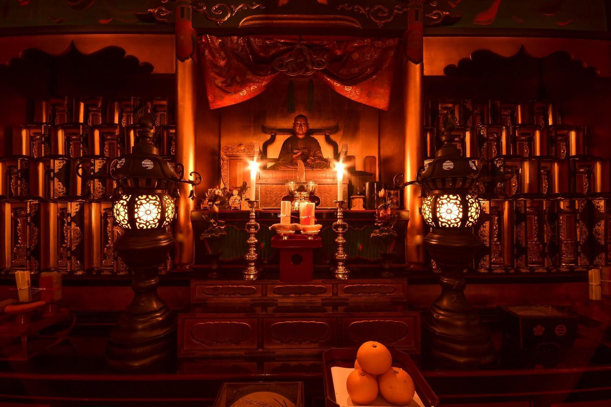 Koyasan Shukubo Yochiin Hotel Buitenkant foto