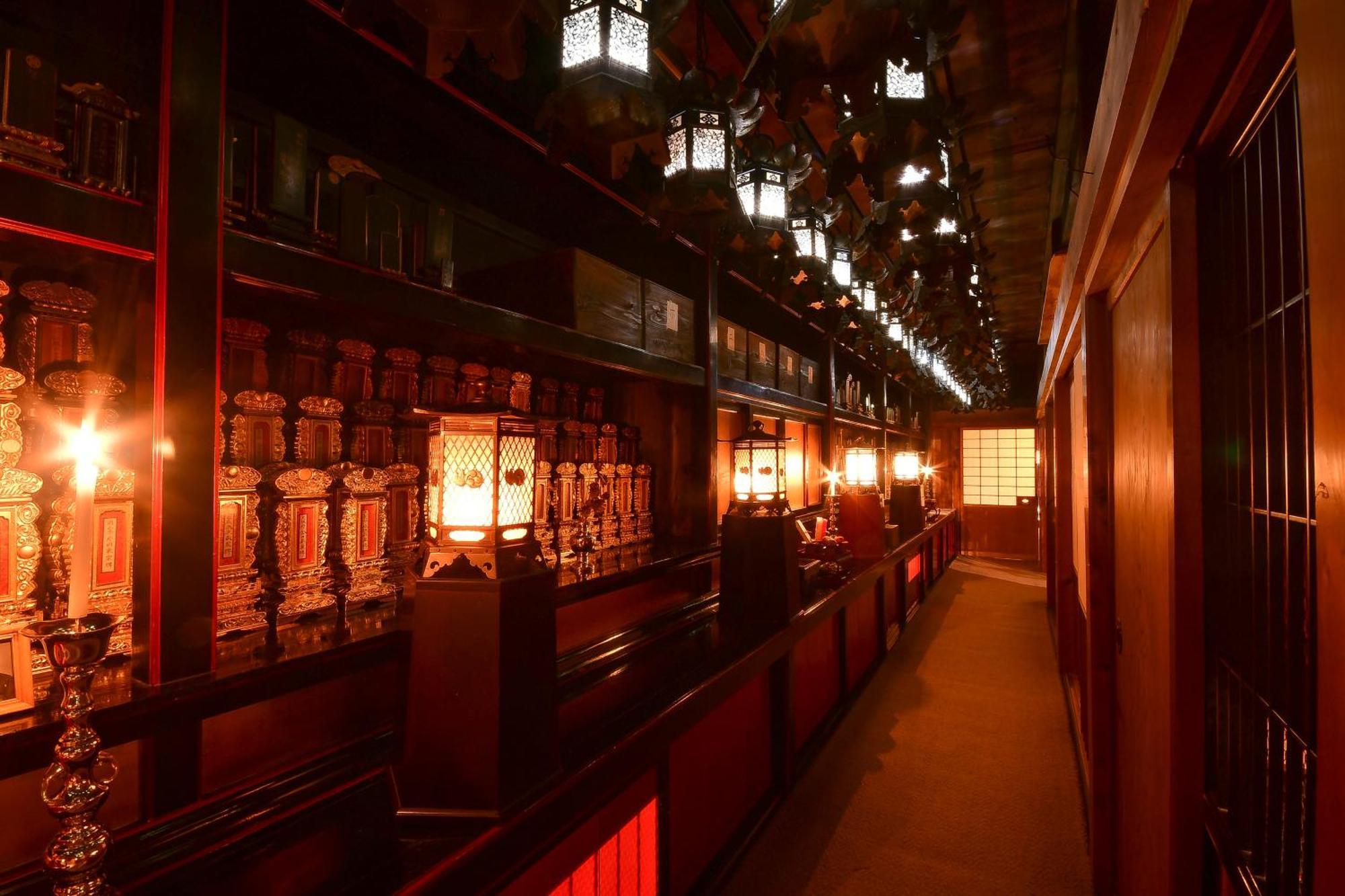 Koyasan Shukubo Yochiin Hotel Buitenkant foto
