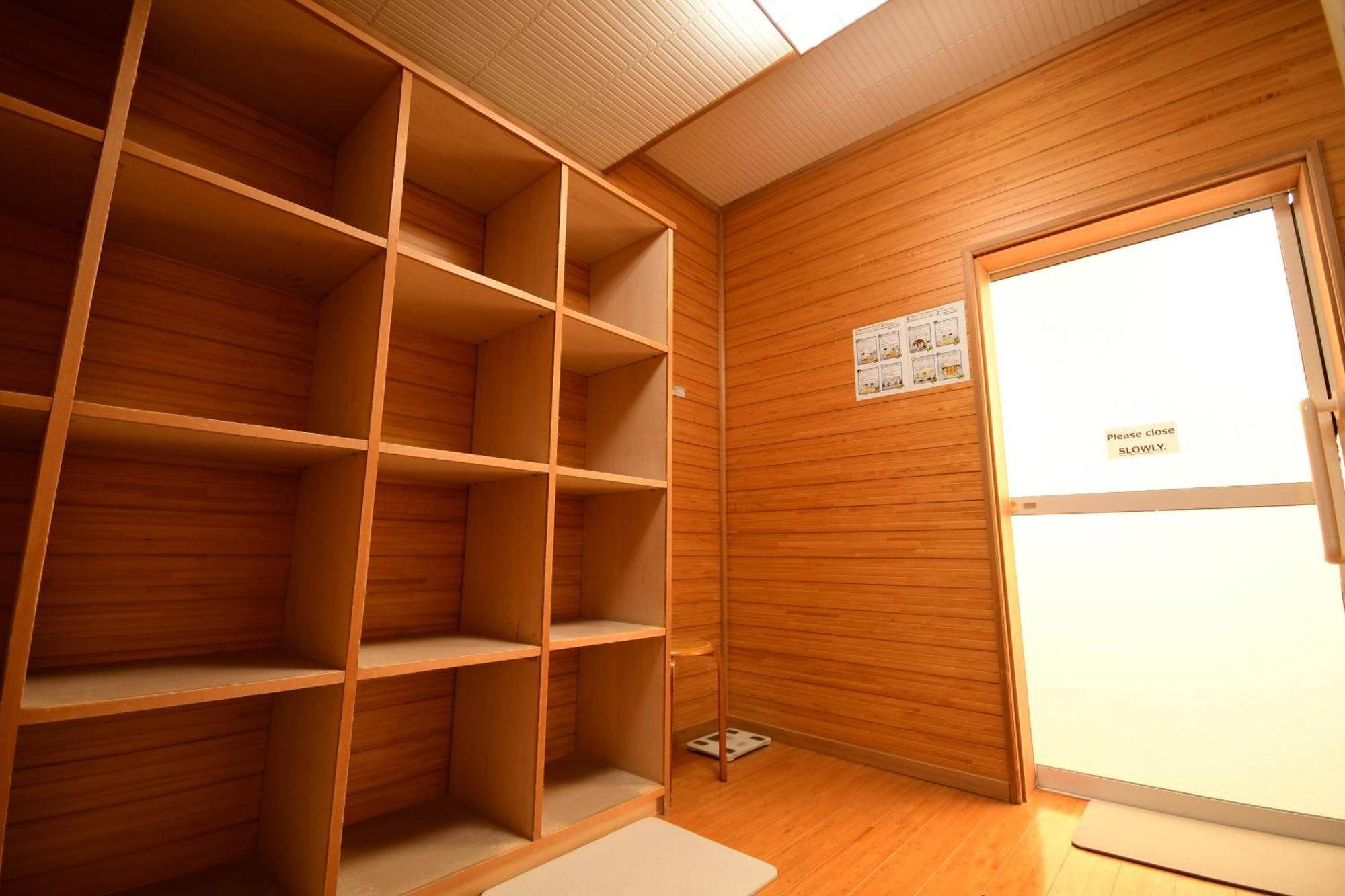Koyasan Shukubo Yochiin Hotel Buitenkant foto